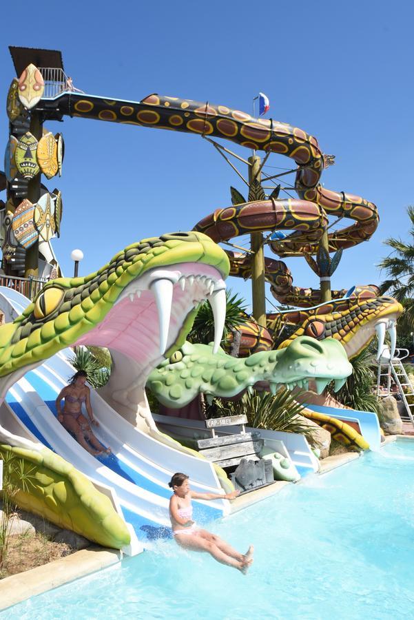 Camping & Spa Cap Soleil Vias Bagian luar foto